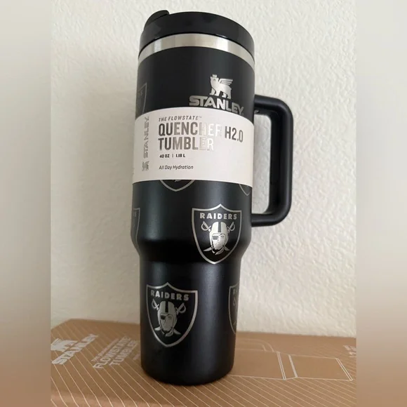 Raiders 40oz Tumbler - Picture 1 of 5